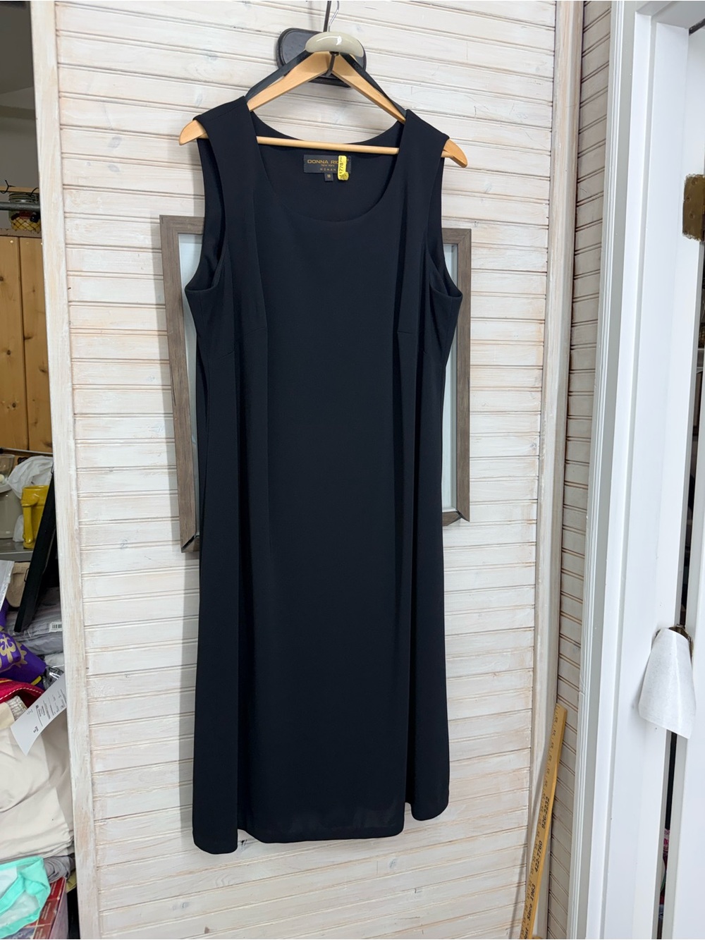 Donna Ricco Women’s 18 Black Sleeveless Midi Shift Dress